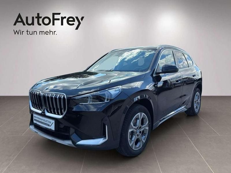 Gebraucht BMW X1 Efficient Dynamics 163 PS (119 kW) 2025 Saphirschwarz SUV