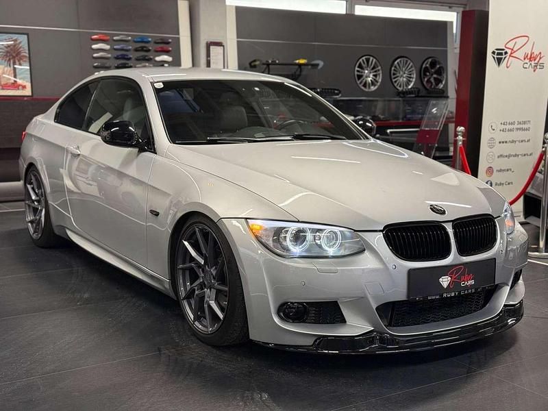 Gebraucht BMW 325 M Sport 204 PS (150 kW) 2012 Silber Coupé