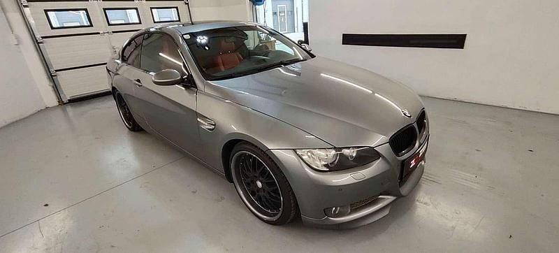Gebraucht BMW 335 Comfort Edition 306 PS (225 kW) 2009 Silber Coupé