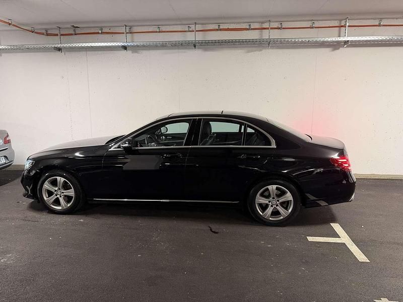 Gebraucht Mercedes E220 194 PS (142 kW) 2016 Limousine