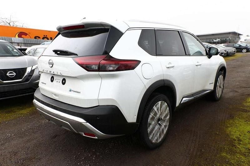Neu Nissan X-Trail Tekna+ 213 PS (156 kW) 2025 Weiß SUV