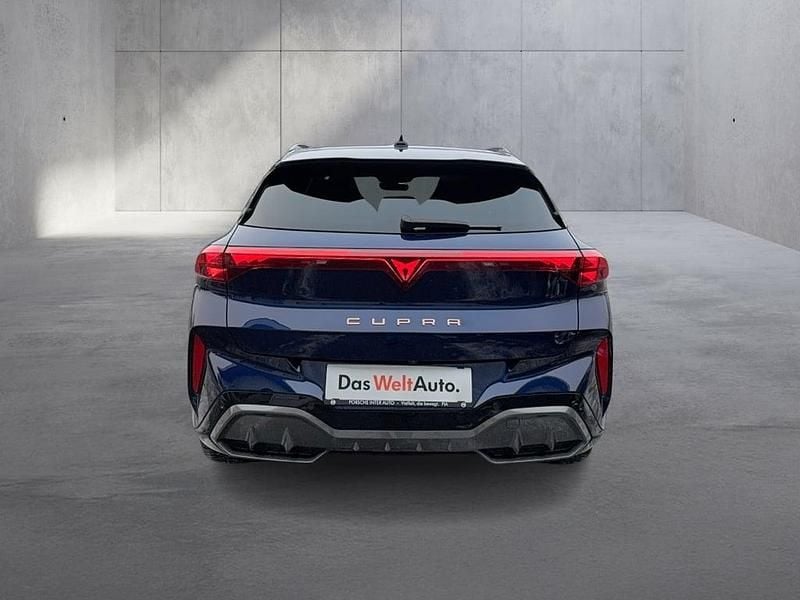Gebraucht Cupra Terramar 150 PS (110 kW) 2025 Dunkelblau  normal SUV