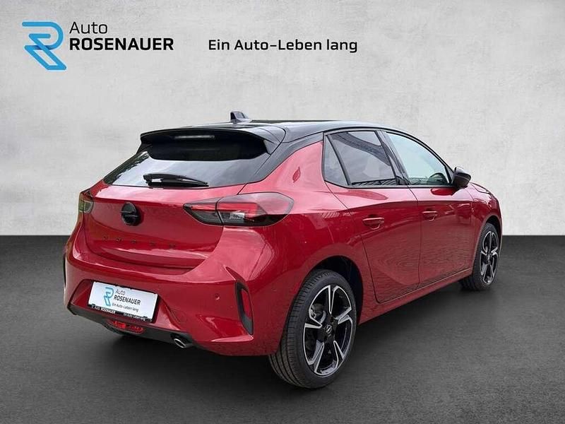 Neu Opel Corsa 101 PS (74 kW) 2025 Rot Limousine