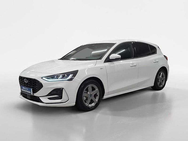 Weiß Gebraucht 2024 Ford Focus ST-Line Limousine | € 21.000 (Superpreis) - Bild 1/3