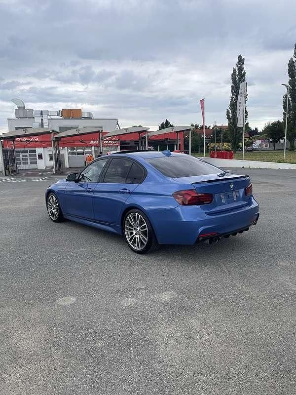 Gebraucht BMW 320 M Sport 184 PS (135 kW) 2013 Blau Limousine