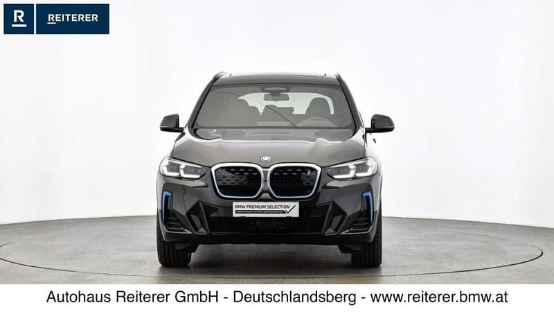 Gebraucht BMW iX3 M Sport 210 kW (286 PS) 2025 Grau SUV