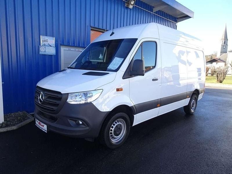 Gebraucht Mercedes Sprinter 170 PS (125 kW) 2024 Weiß Van
