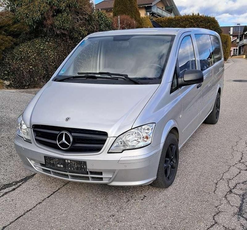 Gebraucht Mercedes Vito 136 PS (100 kW) 2014 Grau Van