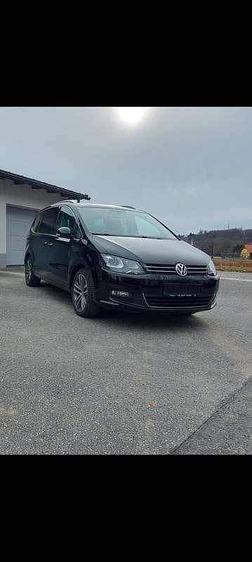 Gebraucht VW Sharan Comfortline 140 PS (102 kW) 2012 Schwarz Van / Kleinbus