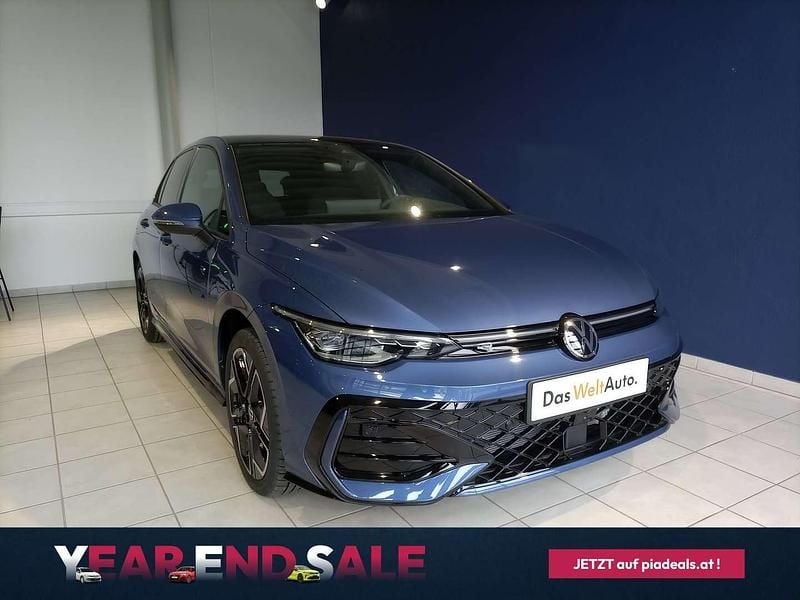 Blau Gebraucht 2025 VW Golf VIII Sport Limousine | € 34.800 - Bild 1/4