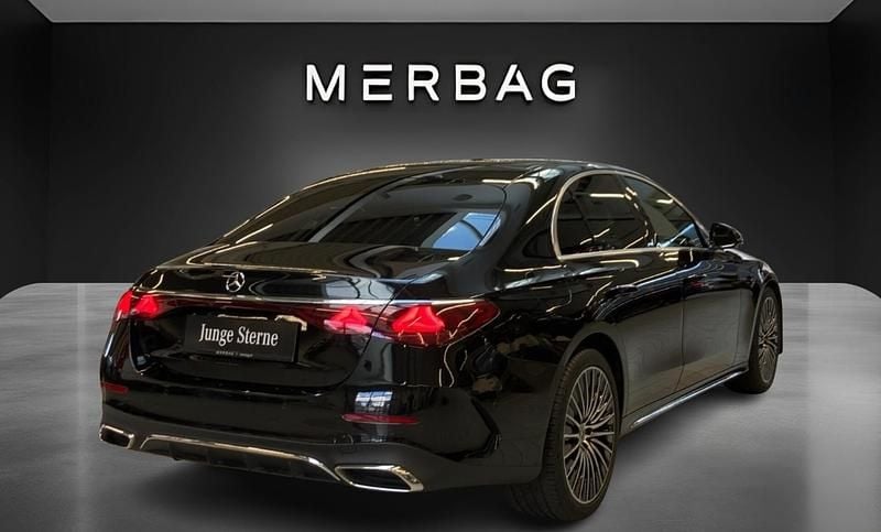 Gebraucht Mercedes E220 AMG line 197 PS (144 kW) 2023 Schwarz Limousine