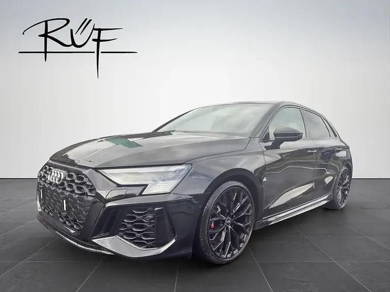 Schwarz metallicperleffektno Gebraucht 2022 Audi RS3 Sportback Ambiente Kleinwagen | € 64.970 (Fairer Preis) - Bild 1/4