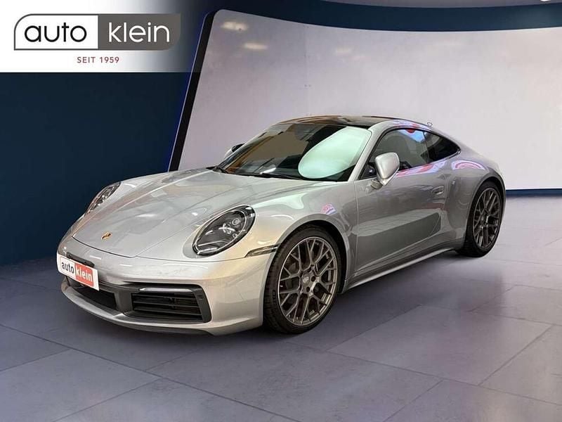 Neu Porsche 911 Carrera 385 PS (283 kW) 2025 Silber Coupé