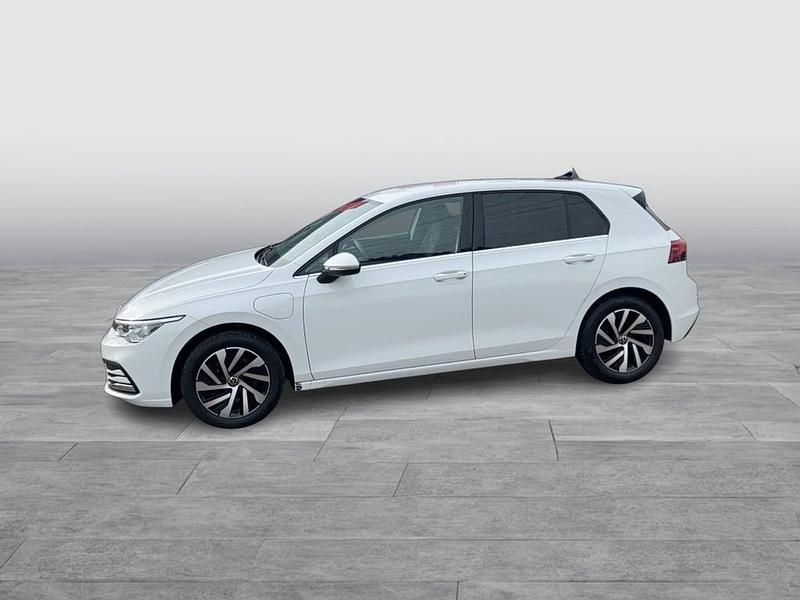 Gebraucht VW Golf VIII Style 150 PS (110 kW) 2022 Weiss  normal Limousine