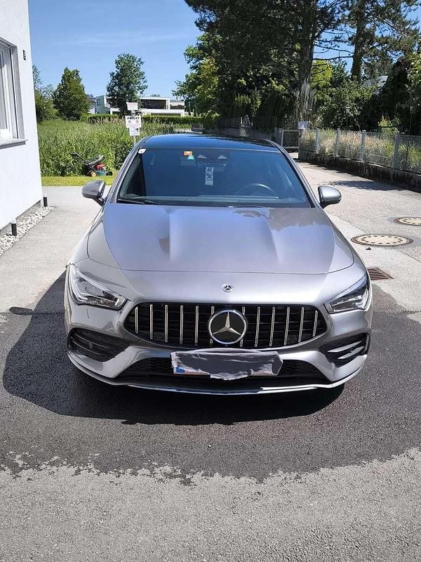 Gebraucht Mercedes CLA180 AMG line 136 PS (100 kW) 2022 Silber Limousine