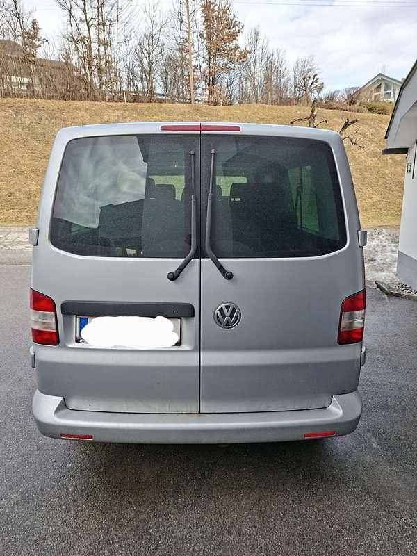 Gebraucht VW T5 Comfortline 140 PS (102 kW) 2012 Silber Van