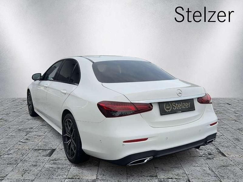 Gebraucht Mercedes E220 Edition 194 PS (142 kW) 2020 Weiß Limousine