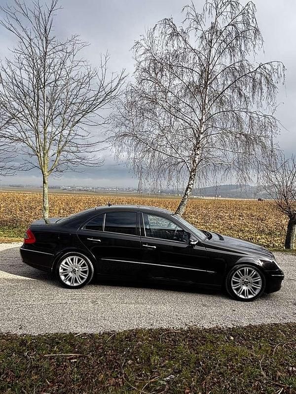 Gebraucht Mercedes E320 Avantgarde 224 PS (164 kW) 2007 Limousine