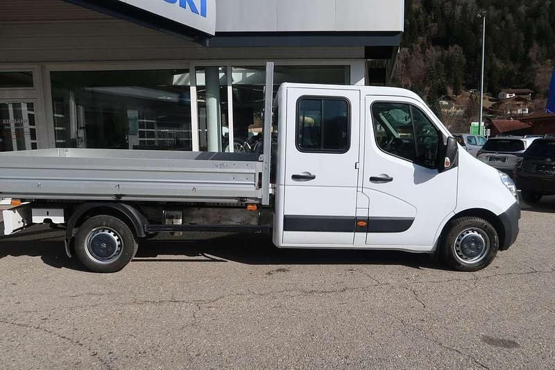 Gebraucht Opel Movano 131 PS (96 kW) 2019 Weiß Van / Kleinbus