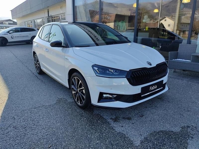 Gebraucht Skoda Fabia Monte Carlo 95 PS (69 kW) 2025 Weiss  metallic Kleinwagen