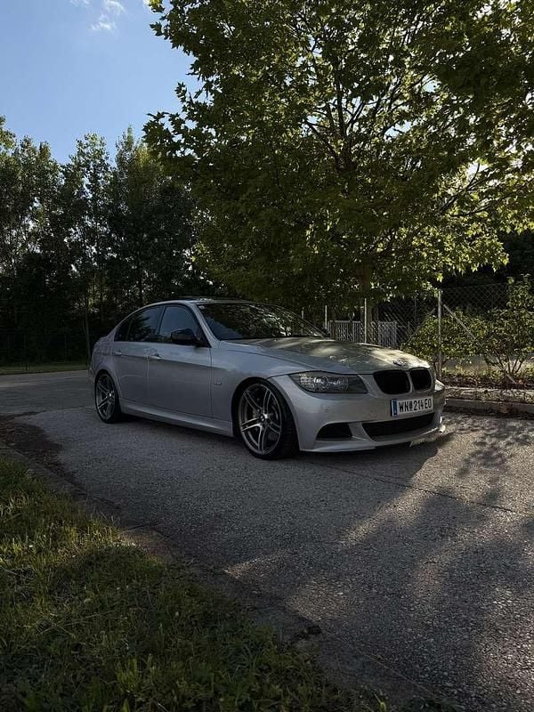 Gebraucht BMW 325 Performance 197 PS (144 kW) 2010 Limousine
