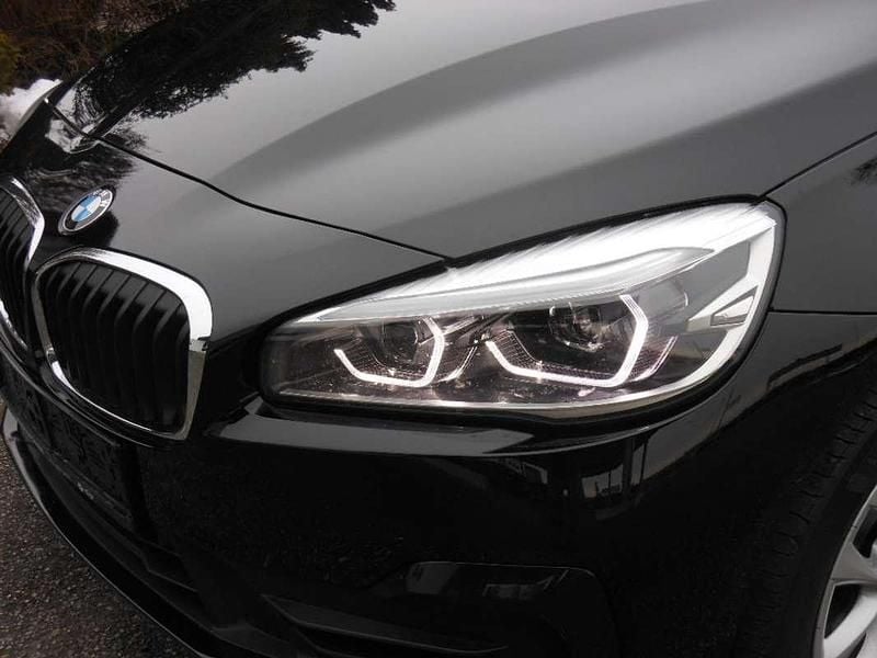 Gebraucht BMW 216 Sport Line 116 PS (85 kW) 2022 Schwarz Kombi