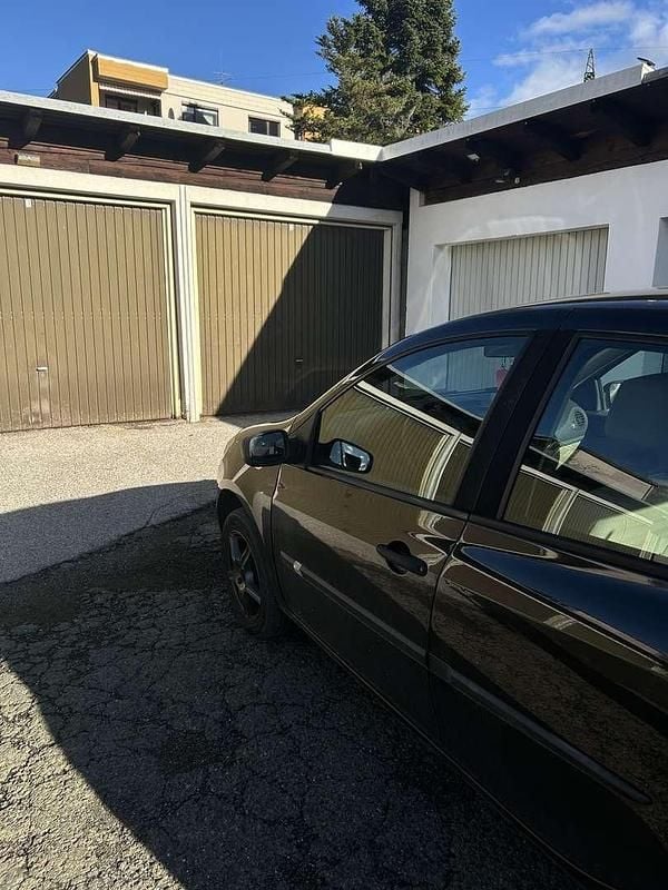 Gebraucht Renault Clio II 75 PS (55 kW) 2006 Limousine