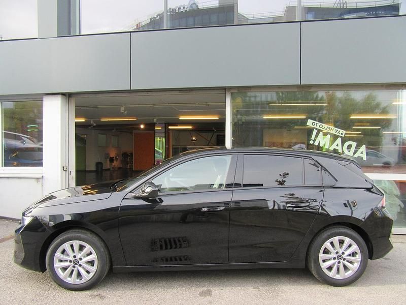 Neu Opel Astra 131 PS (96 kW) 2025 Karbon schwarz