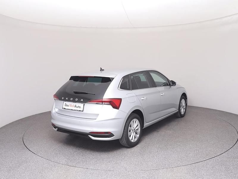 Neu Skoda Scala Selection 95 PS (69 kW) 2026 Silber  metallic Kleinwagen