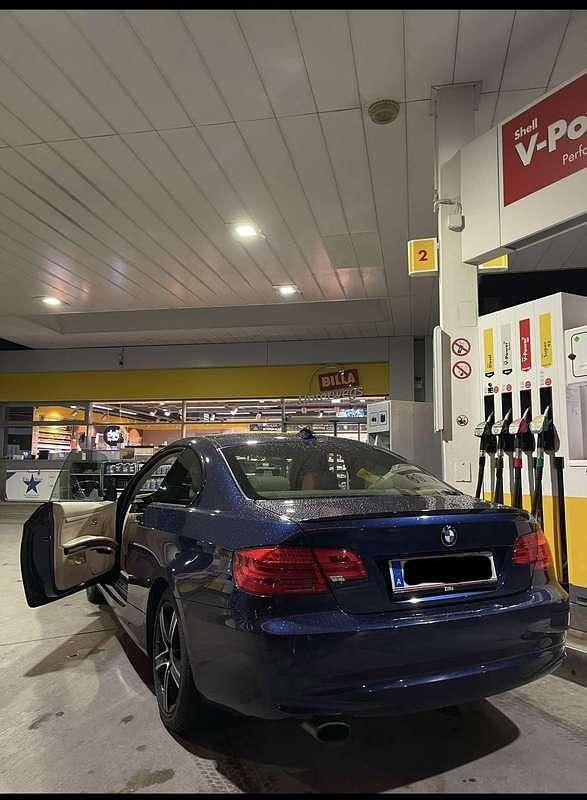 Gebraucht BMW 320 170 PS (125 kW) 2013 Coupé