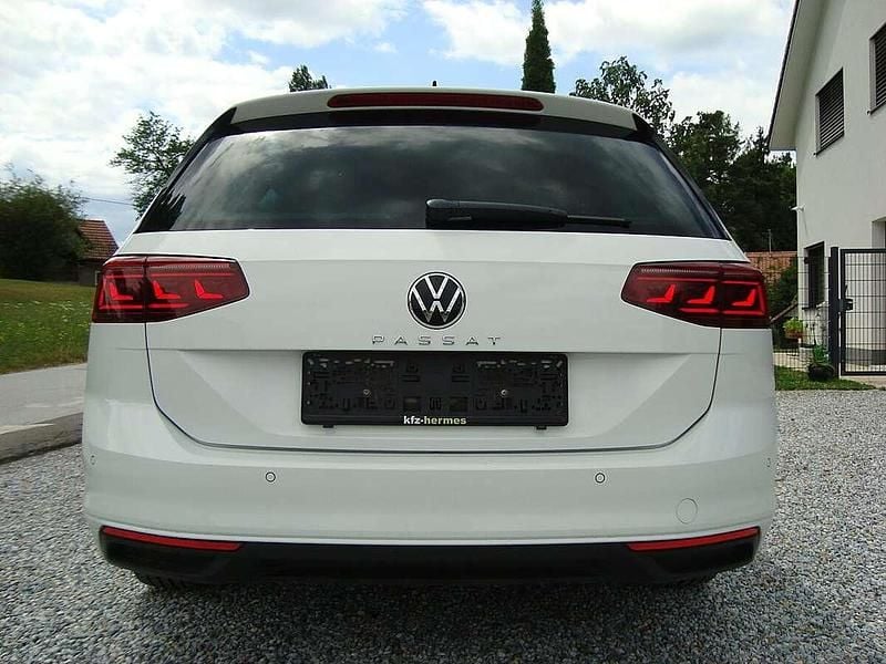 Gebraucht VW Passat 200 PS (147 kW) 2021 Weiß Kombi
