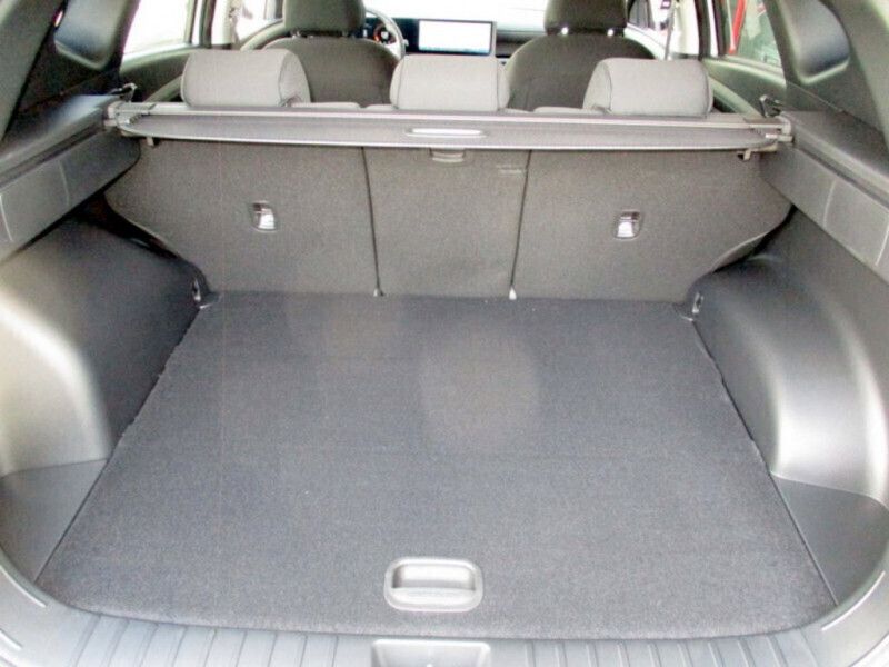 Gebraucht Hyundai Tucson GO! 160 PS (117 kW) 2023 Serenity white / schwarz SUV