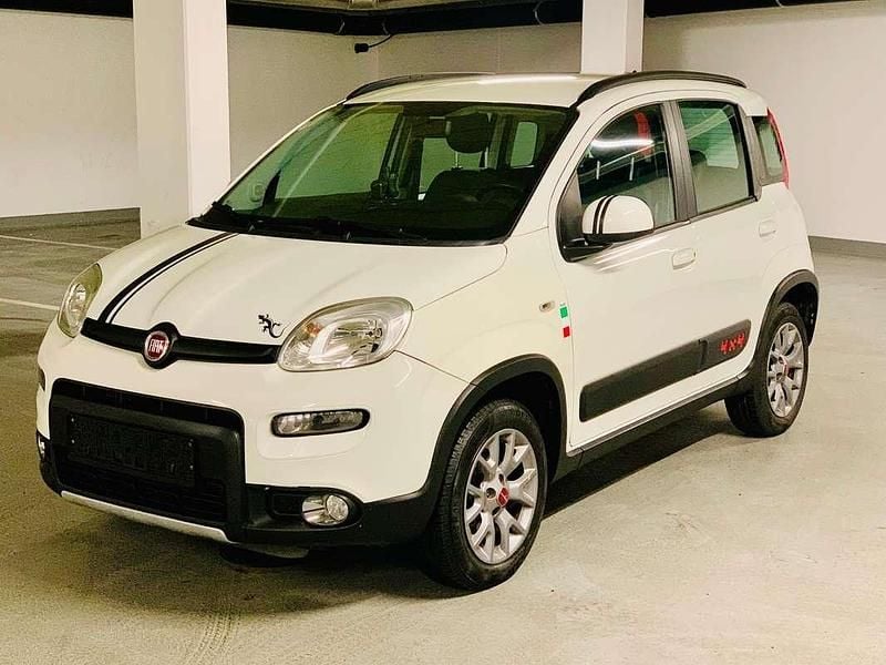 Gebraucht Fiat Panda 4x4 84 PS (61 kW) 2016 Kleinwagen