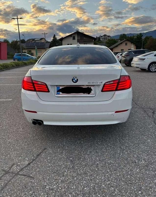 Gebraucht BMW 520 184 PS (135 kW) 2013 Limousine