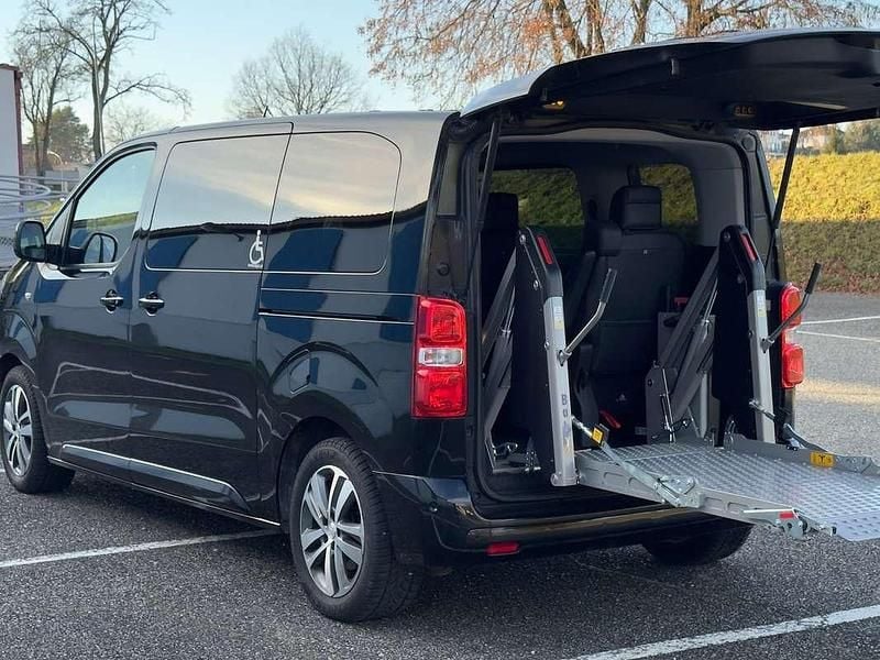 Gebraucht Peugeot Traveller Business-Line 181 PS (133 kW) 2022 Schwarz Van / Kleinbus