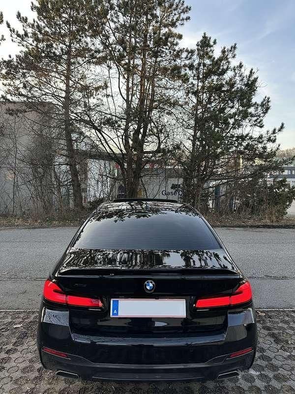 Gebraucht BMW 530 286 PS (210 kW) 2021 Schwarz Limousine