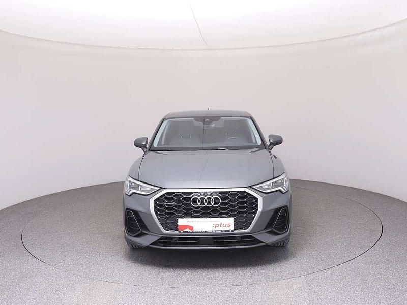 Gebraucht Audi Q3 190 PS (139 kW) 2022 Grau SUV