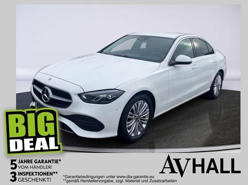 Gebraucht Mercedes C180 170 PS (125 kW) 2025 Weiß Limousine