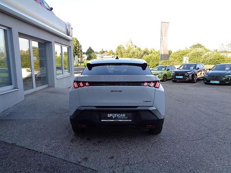 Gebraucht Peugeot 3008 Allure 146 PS (107 kW) 2024 Weiß SUV