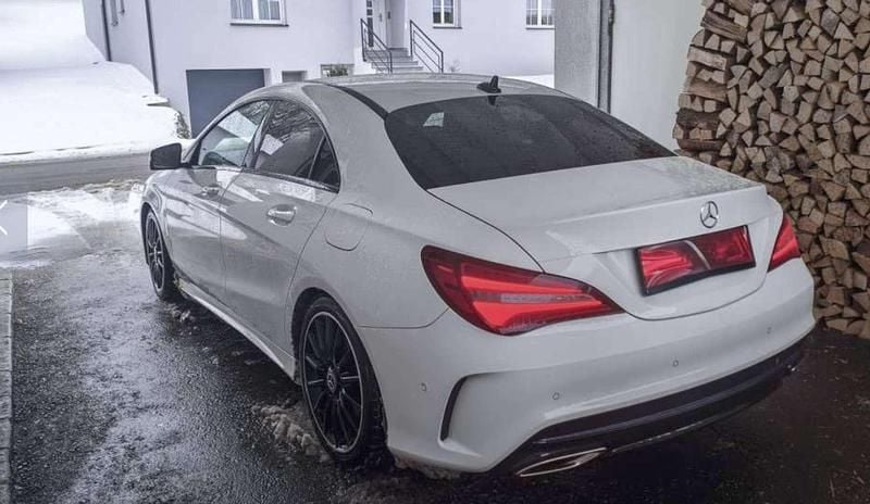 Gebraucht Mercedes CLA200 Edition 136 PS (100 kW) 2018 Coupé
