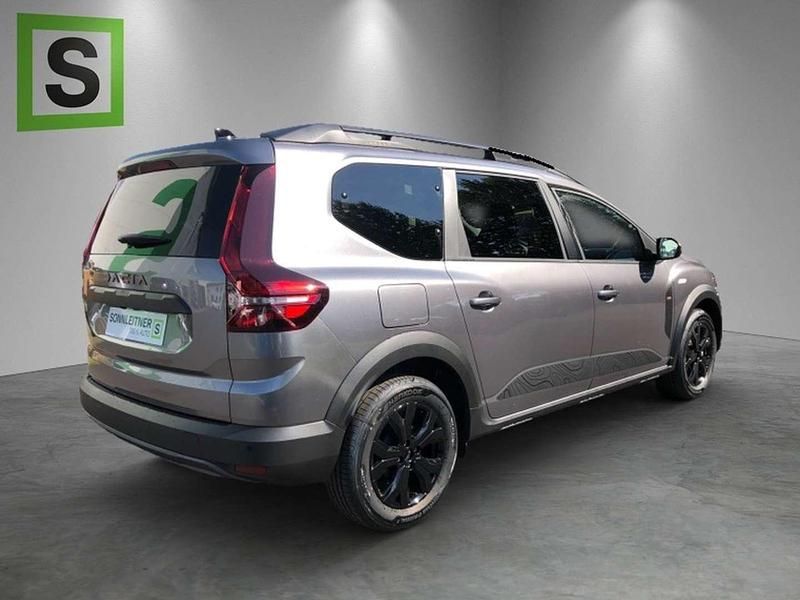 Gebraucht Dacia Jogger Extreme 141 PS (103 kW) 2024 Grau Van / Kleinbus