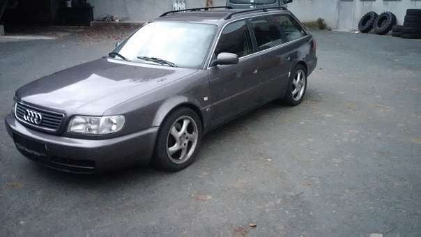 фото audi a6 c4