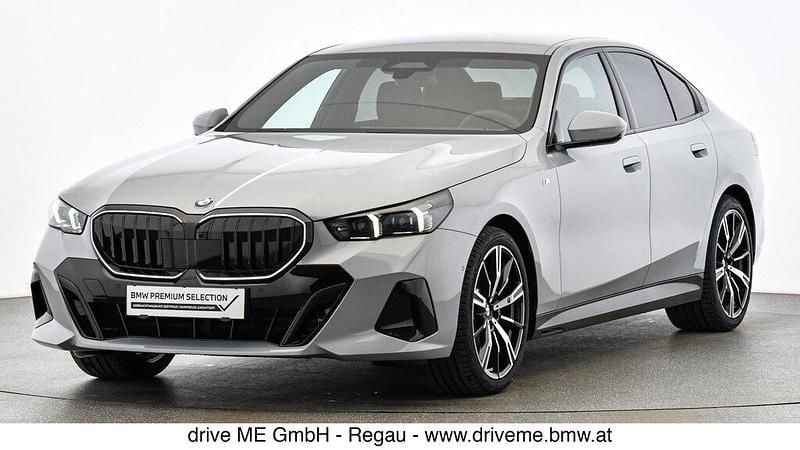 Gebraucht BMW 520 Efficient Dynamics 197 PS (144 kW) 2025 Grau