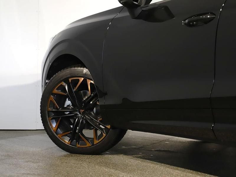 Neu Cupra Terramar 150 PS (110 kW) 2026 Schwarz  metallic SUV