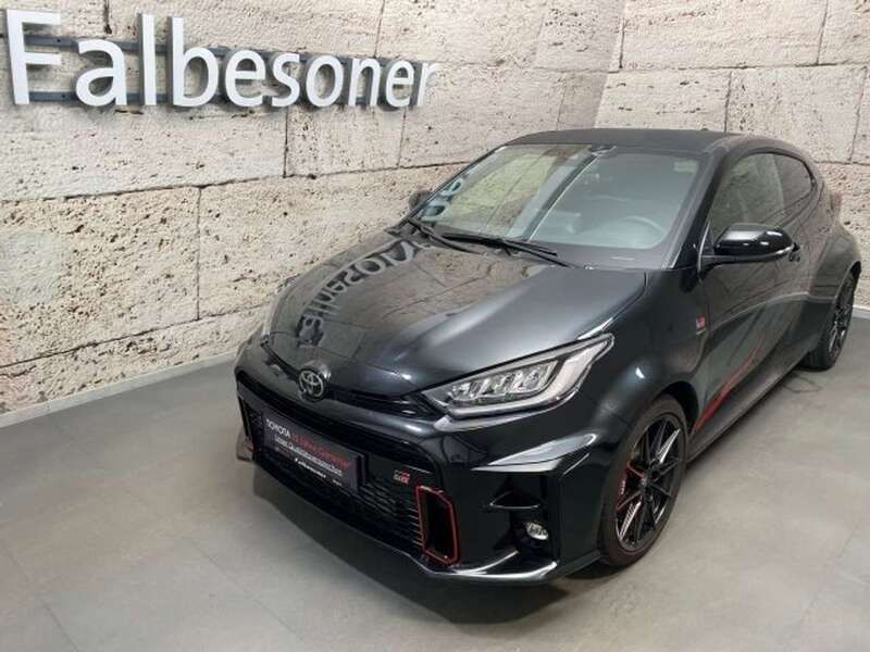 Schwarz Gebraucht 2022 Toyota Yaris Limousine | € 39.900 (Fairer Preis) - Bild 1/4