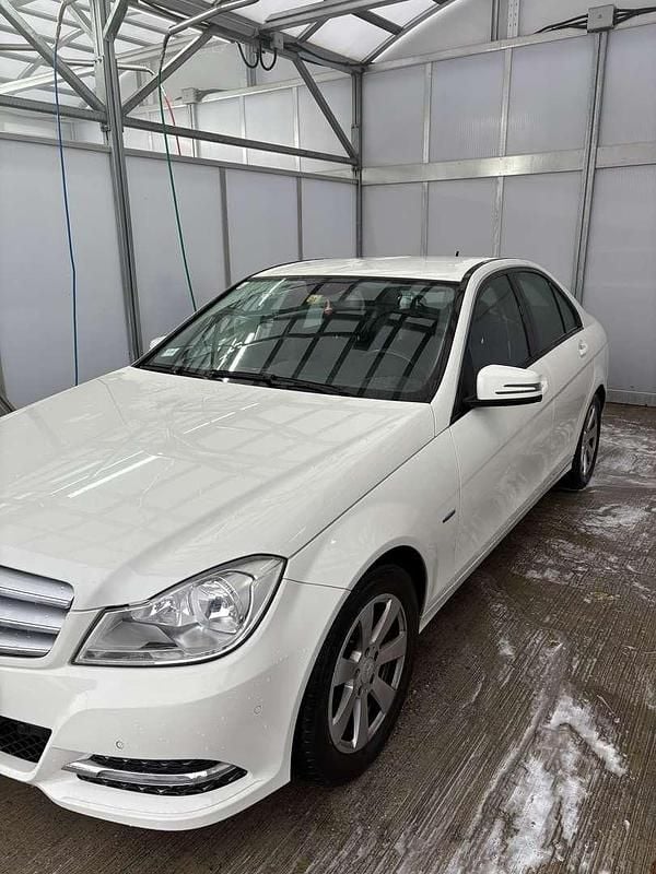 Gebraucht Mercedes C180 Elegance 120 PS (88 kW) 2012 Limousine