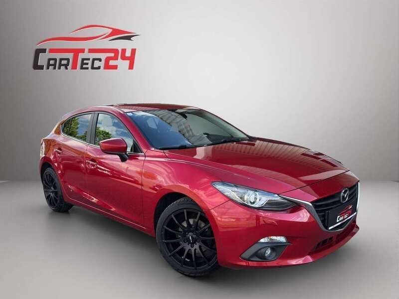 Rot Gebraucht 2017 Mazda 3 Inclusive Kleinwagen | € 11.490 (Fairer Preis) - Bild 1/4