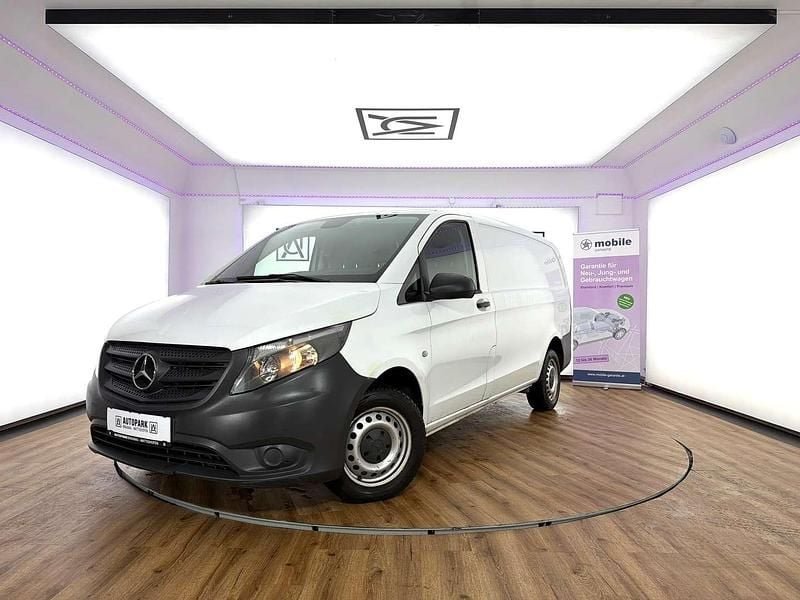 Gebraucht Mercedes Vito 88 PS (64 kW) 2015 Weiß Van