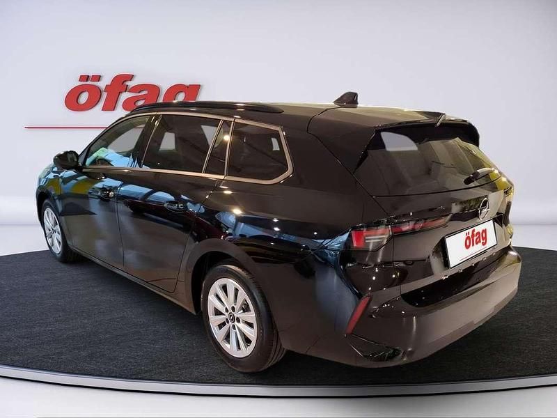 Neu Opel Astra Business Edition 131 PS (96 kW) 2025 Schwarz Kombi