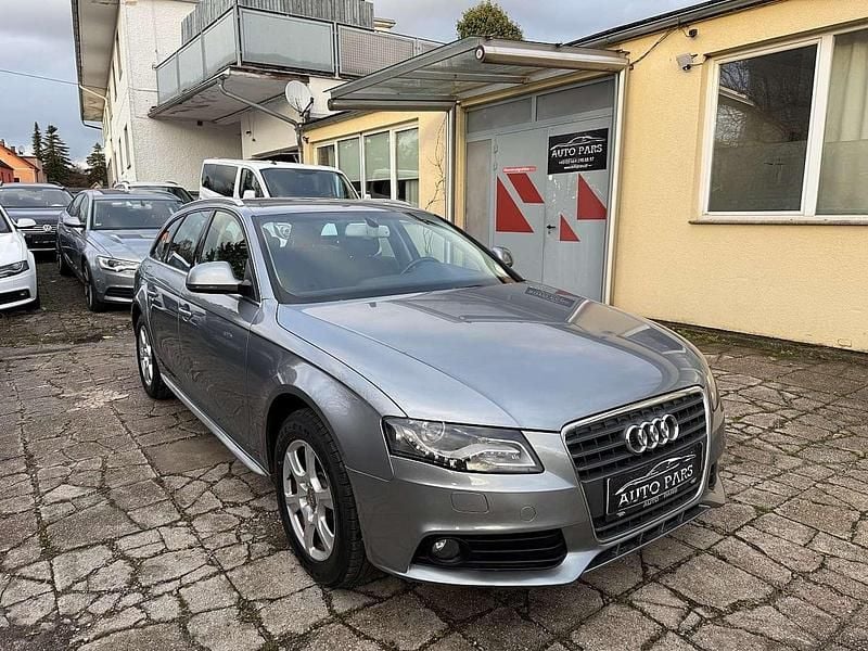Gebraucht Audi A4 Comfort 120 PS (88 kW) 2008 Grau Kombi
